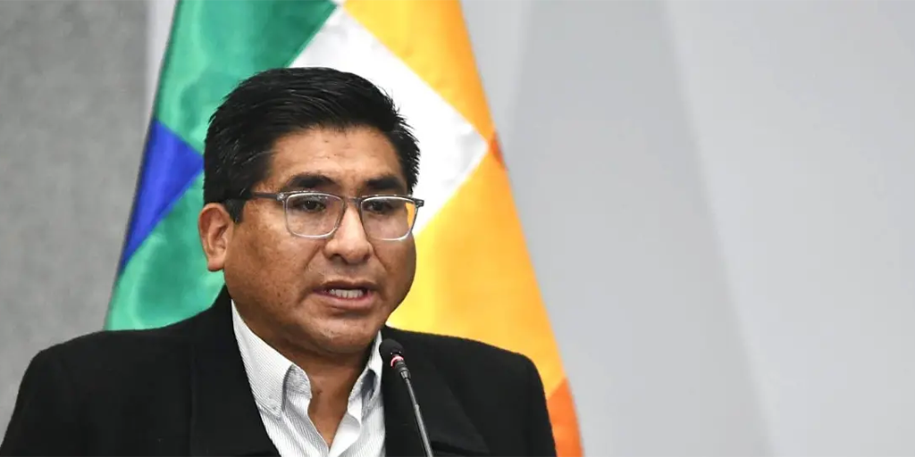 Huanca a Arce: “Hay que mirar la gente con la que estamos trabajando, nos pueden estar engañando”